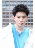 無造作スパイキーショートアップバング