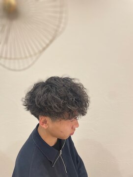 エフヘア レヴェリー(Fhair reverie) ツイストスパイラルパーマ