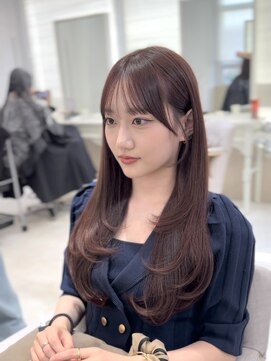 プティ(PUTY) 三宮　レイヤーカット　顔まわりカット　学割U24