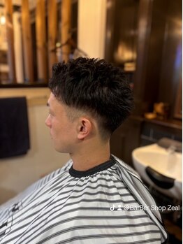 ジールアンドニコ(Zeal & nico.)の写真/【2023年11月1日リニューアルオープン】本格BARBER！スキンフェード・似合わせカットが大人気♪