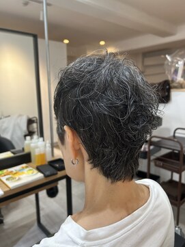 エフフォーユアヘアー(F for your hair) ショート