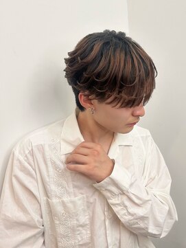 アトラクト バイ ラック 津田沼(Attract by LUCK) フェザーショート/津田沼/メンズパーマ/ハイトーン/ブリーチ