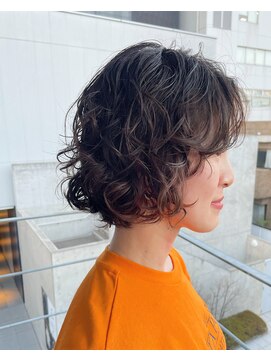 ナループロア ルームー(Nalu pu loa ROOMOO) ボブパーマ