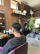 アオイ(Aoi)&nbsp;メンズカット×パーマ♪刈り上げスタイルでセットも楽に