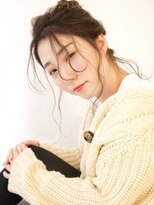 フィオ(fio)&nbsp;【fio　フィオ】ルーズなお団子ヘア