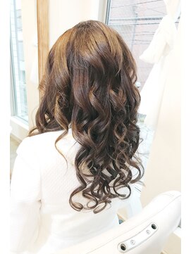 ロカット サロン(Roquat Salon) ロングセットアレンジ【ヘアアレンジ エクステ/立川/立川南】
