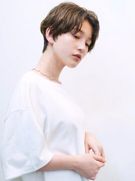 らふる ルーズウェーブで作るニュアンスショート