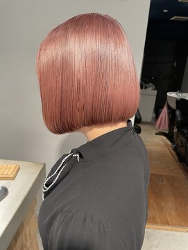 トレス(TRESS) ピンクカラー/切りっぱなしボブ/ケアブリーチ