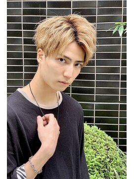 クオンヒール 堺筋本町店(QUON HEAL) スペインカール/スパイキーショート/フェザーパーマ/ハイライト