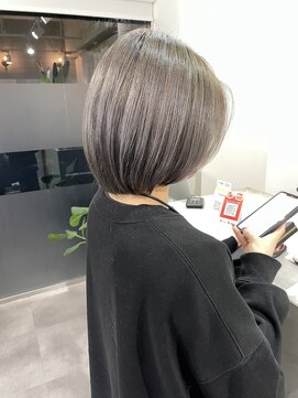 フー(fu.) グレージュボブ