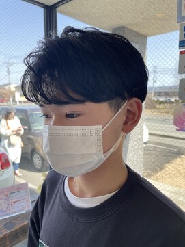 カットアンドトータルビューティ ヴァンキャトル(Cut&Total Beauty VINGT QUATRE) メンズシースルーマッシュスタイル♪