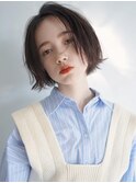 ナチュラル外ハネ顎ラインボブアルティストカラー