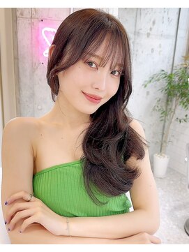 ルームバイシー 新宿(Loom. by Sea) 韓国風前髪×レイヤーカット【髪質改善/新宿/レイヤーカット】