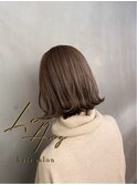 プラチナグレージュ