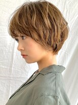 ノイカーム(noi Calm)&nbsp;顔周りレイヤーカットグレージュカラーくびれボブショートカット