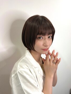ウィローズ(WILLOW'S) 大人可愛いひし形ハンサムショートボブ前下がり