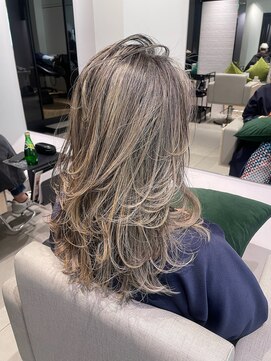 ステア ケース(stair case) 【NATASHA】銀座レイヤーカット/20代/30代/40代/50代