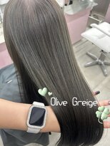 エヌアイ オモテサンドウ(ni omotesando) オリーブグレージュ♪ 透明感カラー 赤みゼロカラー