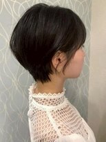 ピノ ウメダ(Pinot UMEDA)&nbsp;#襟足スッキリショート　#黒髪ショート