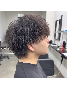 ウェーブ(WAVE) ツイストスパイラル/ウルフヘア/前上がり/マッシュウルフ/縦落ち