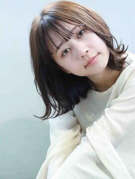 カメリア 小岩(camellia) 切りっぱなしボブ