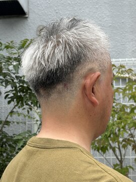 ザ ブライト バーバー(The BRIGHT BARBER) フェザーアップ/スキンフェード/10代/20代/30代/40代/宮城/仙台