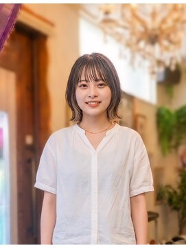 ココラー(COCOlar) さりげなく魅せる!ボブ外はね×イヤリングカラー