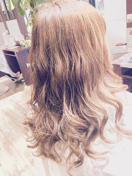ケーズヘアー 北習志野店(K's Hair) 愛されゆるふわ小顔ロング