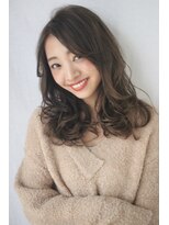 ディスオモテサンドウ 表参道(This OMOTESANDO)&nbsp;【This OMOTESANDO表参道】大人可愛い♪くすみグレージュ★