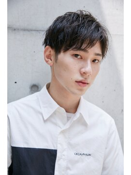 フィガロ デュデュ 新石切店(Figaro DOU DOU) 【FIGARO】ナチュラルセンターパートスタイル