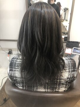 アプシー 三田駅前店(Apsee) ナチュラルハイライトカラー