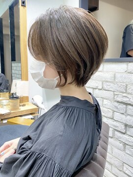 バンプ ギンザ(BUMP GINZA) 30代/40代/50代・絶壁解消・小顔前下がりショートボブ【中村】