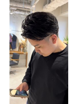 エイトデイズ 三宮駅前店(EIGHT days) ビジネスマン　メンズパーマ　ナチュラルヘア