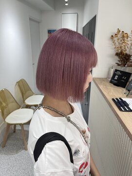 ペレ 渋谷(PELE) イメチェン/ホワイトブロンド/外ハネボブ/ワイドバング/渋谷