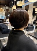 襟足透け感ショートボブ