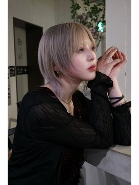 アマトウキョウ アユンチェ(AMA TOKYO×AYUNCHE) ハイトーンショートウルフ