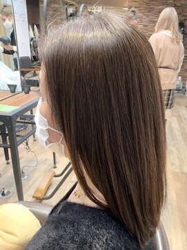 フラココ 神楽坂(hurakoko kagurazaka) 【担当：森口】アッシュブラウンミディアムヘア