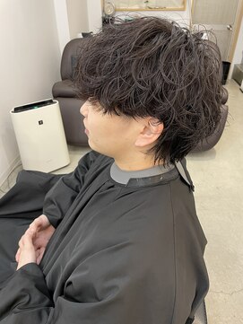 シャドウパーマ/フェザーパーマ/サーフカール/ウルフ/韓国