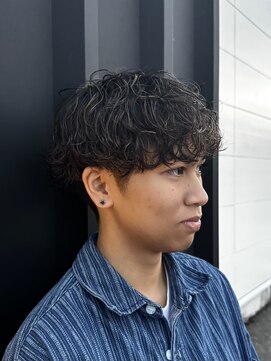 コルバース(COL BIRTH) 【KIRARI担当】波巻きパーマ×ハイライト