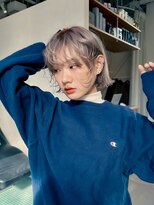 エルム 原宿 表参道(yelm)&nbsp;ホワイトブロンド/フェザーショート/くすみベージュ/韓国風巻き