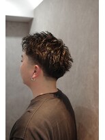 ザ クラン バイ ヘッドライト 仙台長町店(THE CLAN by HEADLIGHT)&nbsp;アップバング/テーパーフェード