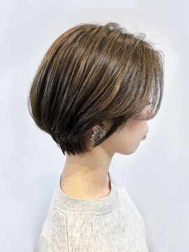 ブロック(BLOCK) ひし形シルエットショートボブ