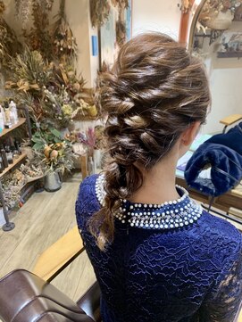 ミネット(Minette) ヘアセット