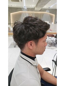 ワン 横浜(ONE005) メンズパーマ