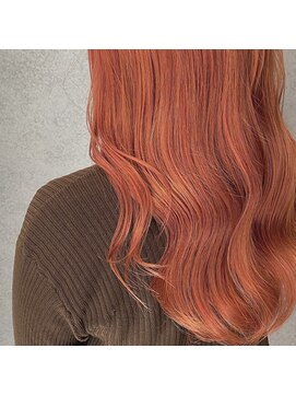 ヘアサロンM 新宿 オレンジ