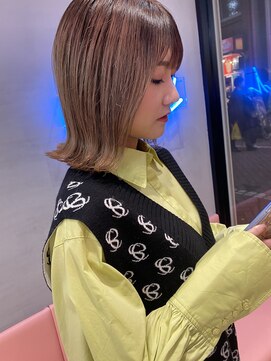 ロンドポレール 北千住(Lond polaire) 【伊勢】大人かわいい外はねボブ/パツっとボブ/ペールベージュ