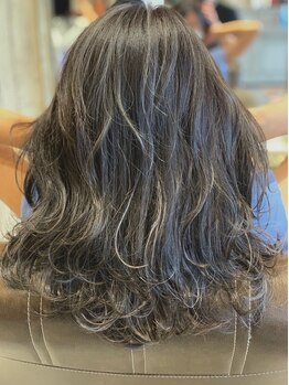 ヘアーデザイン ベルタ(Hair Design BELTA)の写真/【鶴田】トレンド×似合わせでアナタだけのカラーを♪お好みやライフスタイルに応じた色味を豊富にご提案☆