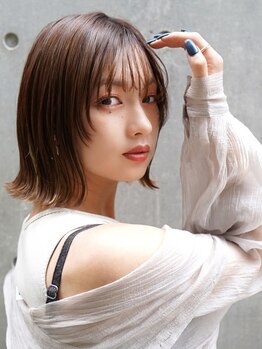 ラフィス ヘアー ロビン 名古屋店(La fith hair robin)の写真/【近鉄名古屋駅2分】［Cut¥2500/前髪Cut¥1000]伸ばし中でも顔周りをCutするだけで雰囲気が変わる高技術★