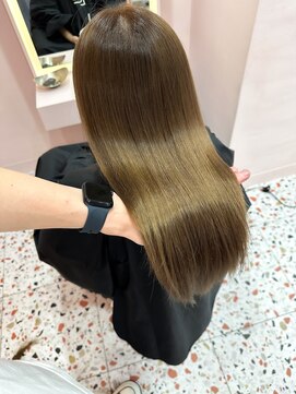 ボタン シブヤ(VOTAN SHIBUYA) 韓国ヘア/艶感カラー/ベージュカラー/渋谷