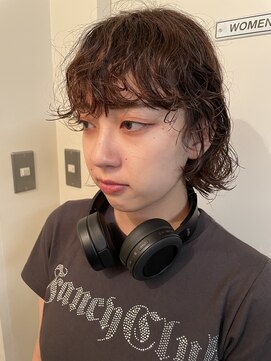 ノラキチジョウジ(NORA KICHIJOJI) ウルフボブロングレイヤー耳かけフェイスレイヤーレイヤーボブ